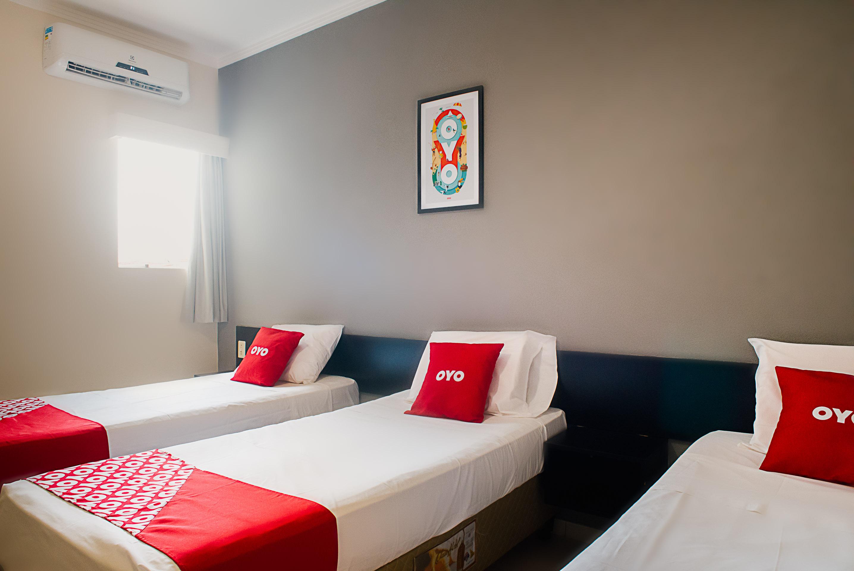 Oyo Cerrado Hotel, Campo Grande กัมโปกรันเด ภายนอก รูปภาพ OYO Hotel in Mexico City