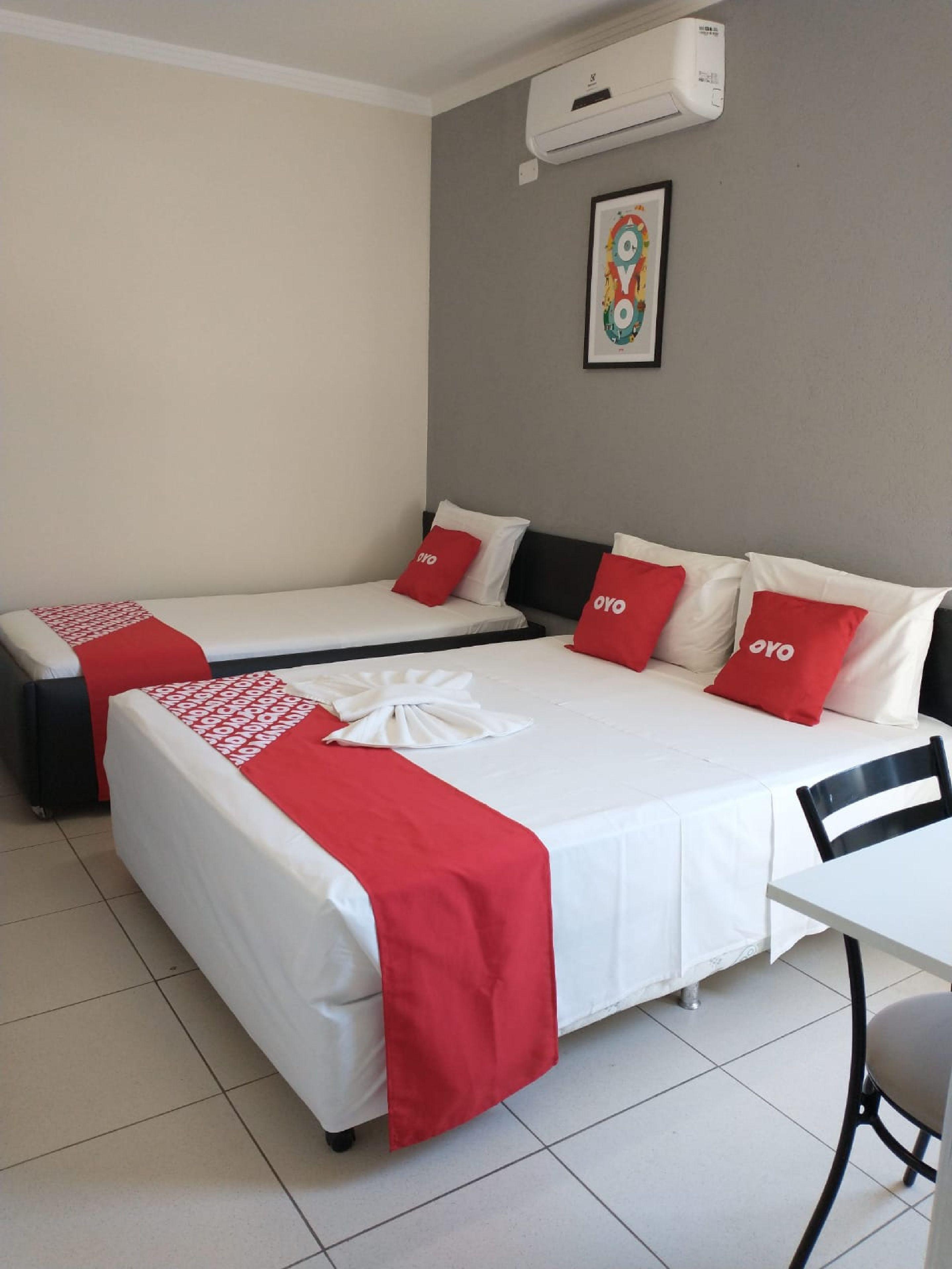 Oyo Cerrado Hotel, Campo Grande กัมโปกรันเด ภายนอก รูปภาพ OYO Hotel in Malaysia