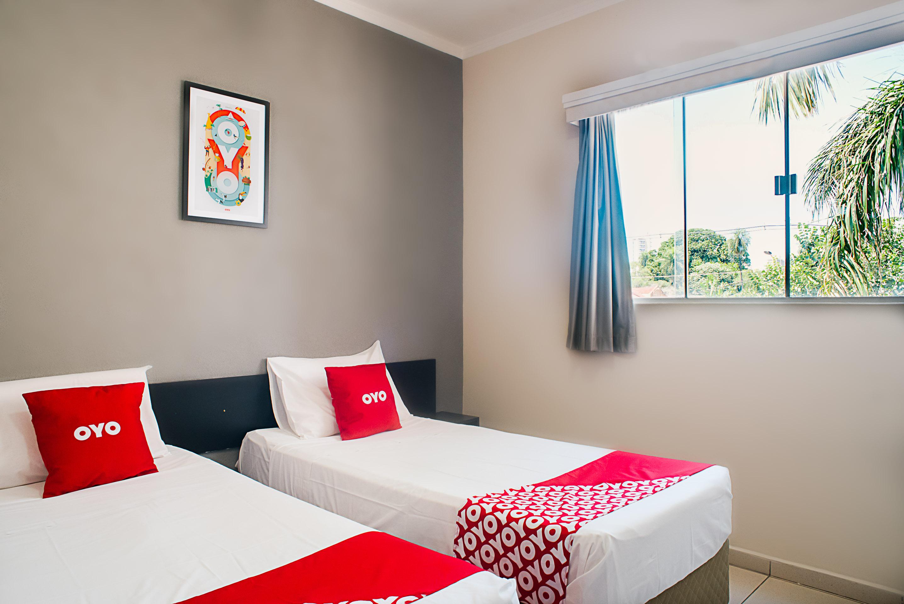 Oyo Cerrado Hotel, Campo Grande กัมโปกรันเด ภายนอก รูปภาพ OYO Hotel in India