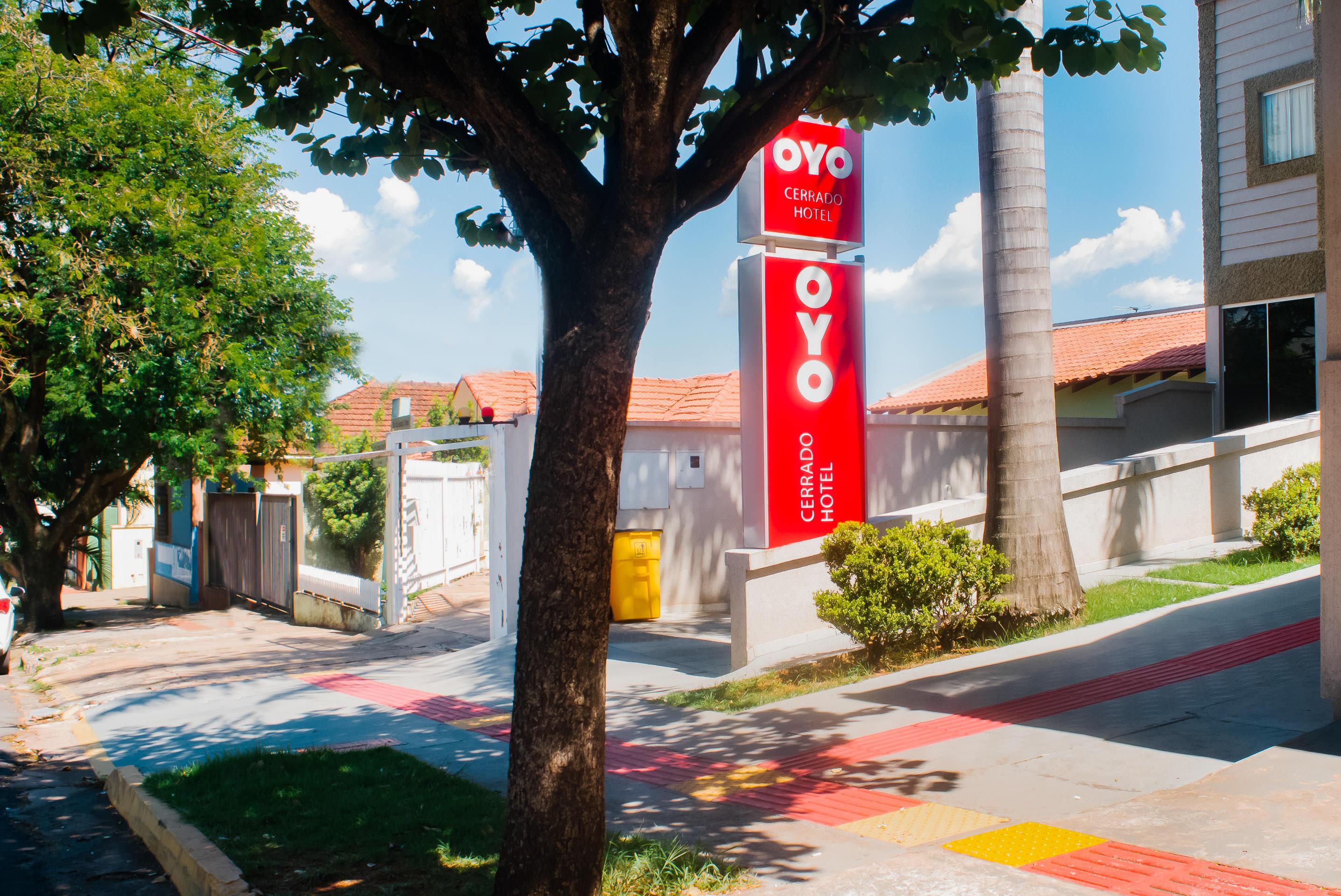 Oyo Cerrado Hotel, Campo Grande กัมโปกรันเด ภายนอก รูปภาพ OYO Hotel in Brazil